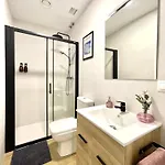 Time Life Hostel *